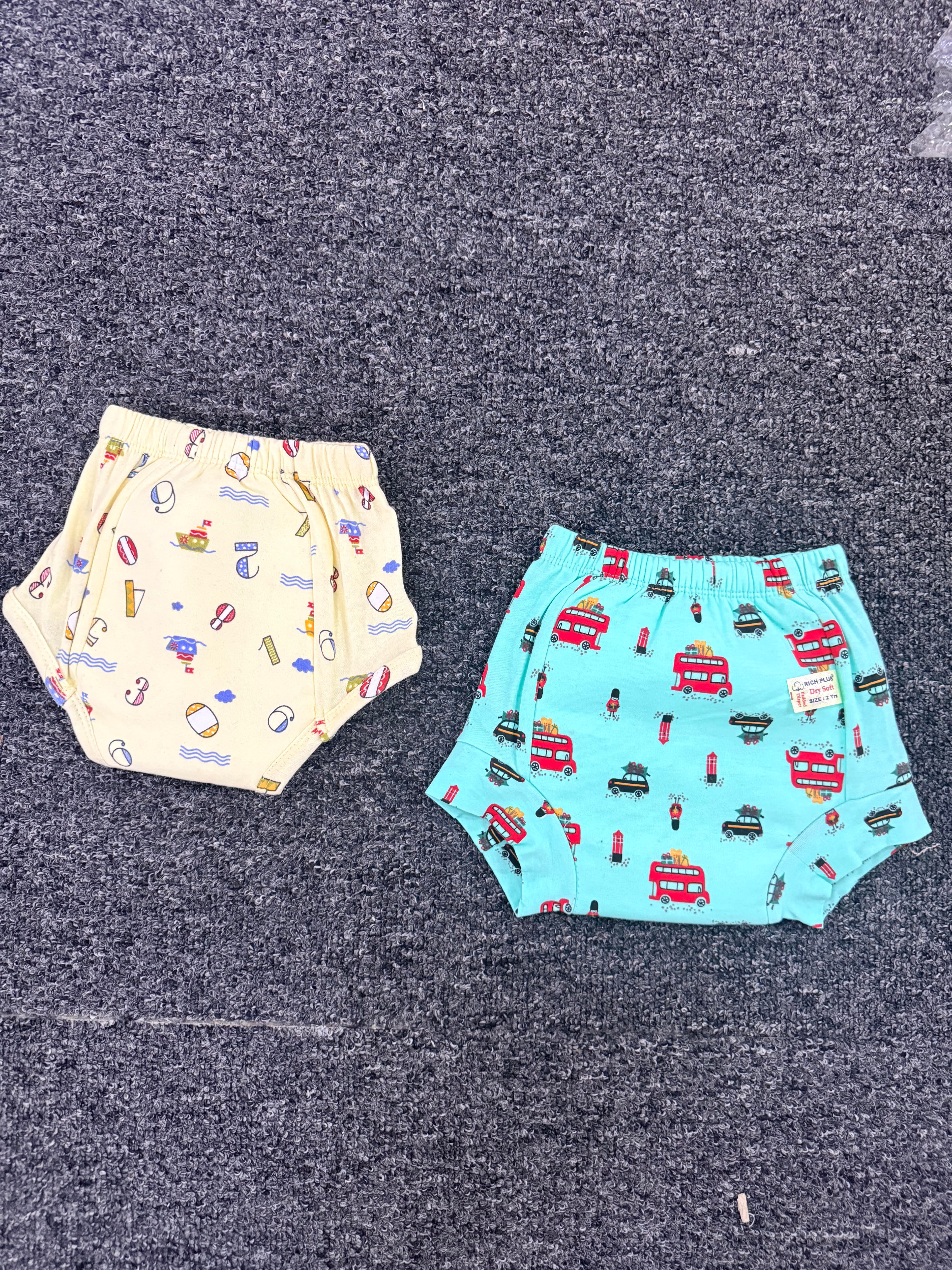 3 PIECE DIAPERS ( UPTO 3 URINES )